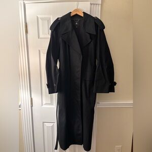 Banana Republic Black the Essential Trench Coat. New without tags.